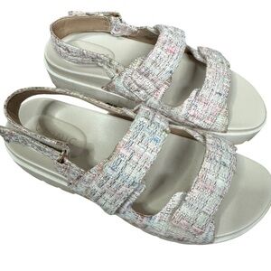 Vionic Marseille Peony Tweed Woven Sandals 8.5
